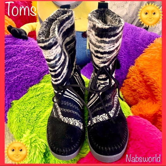 Toms Shoes - NEW: TOMS MIXED MEDIA SUEDE & TEXTILE NEPAL BOOTS!